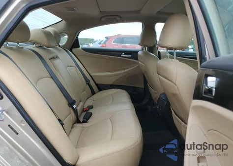 2012 Hyundai Sonata Se z USA, uszkodzony, nr VIN 5NPEC4AC8CH320400